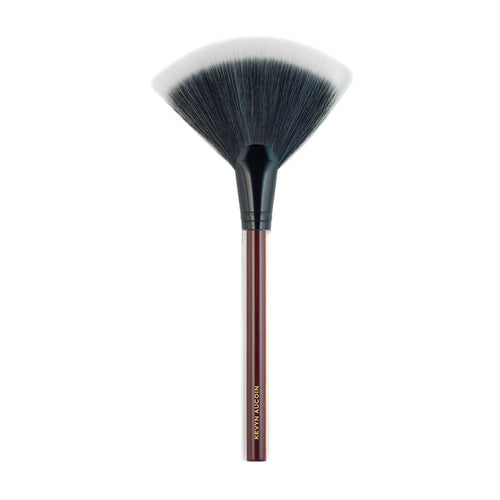 Kevyn Aucoin large fan brush